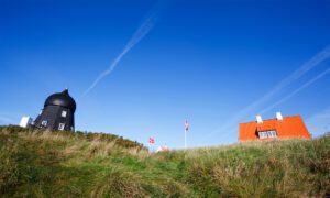 Ferienhaus mit Pool bei Lönstrup