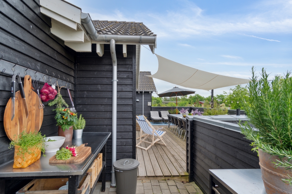 Das Luxusferienhaus Nr. 323 hat eine tolle Terrasse, die mit hochwertigen Gartenmöbeln für 16 Personen ausgestattet ist.