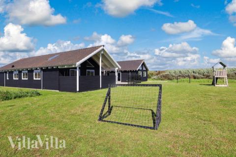 Dieses schöne Poolhaus Nr. 267 mit Platz für 20 Personen liegt in Nordjütland