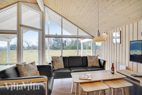 Die Couchecke im Luxusferienhaus Nr. 236 in Nordjütland.