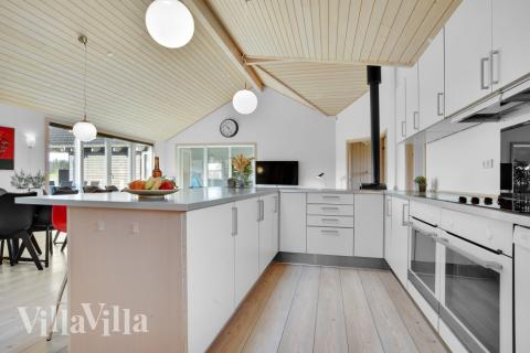 Der Aufenthaltsraum bietet Platz für 20 Personen, wenn ihr das Ferienhaus 194 in Nordjütland besucht.