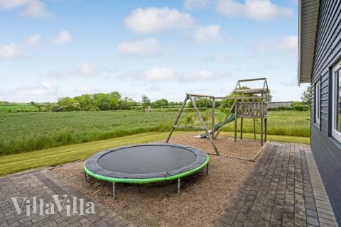 Neben den vielen schönen Stunden, die man im Poolbereich des Hauses verbringen kann, bietet das Luxusferienhaus 271 auch zahlreiche Freizeitangebote im Freien