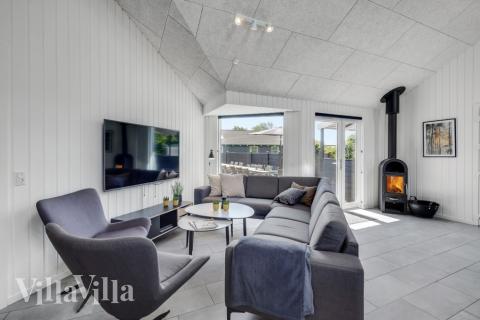 Die Couchecke im Luxusferienhaus Nr. 246 in Südjütland.