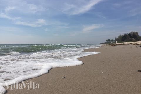 Der Strand in der Nähe von Luxusferienhaus Nr. 263.