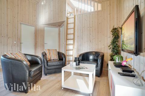 Aktivitätsraum im Luxusferienhaus Nr. 237 mit 8 Schlafzimmern und Platz für 20 Gäste.