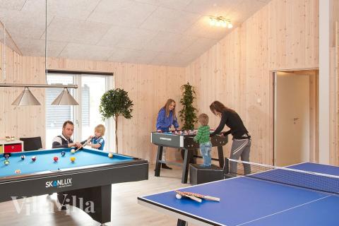 Wer den Abwasch erledigen muss, wird bei Dart, Tischtennis, Pool/Billard, Kicker oder Playstation 3 entschieden