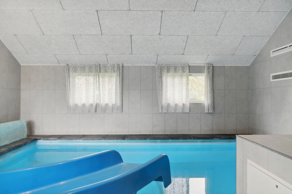 Der schicke Pool im Luxusferienhaus Nr. 212 für 14 Personen