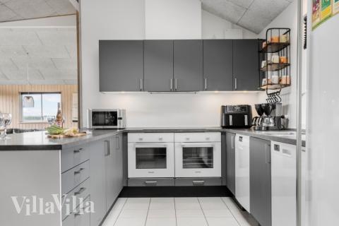 Die Küche im Luxusferienhaus Nr. 294 ist gut eingerichtet.