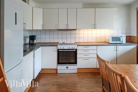 Die Küche in dem Luxusferienhaus Nr. 126 ist so gut ausgestattet, dass man problemlos Mahlzeiten für 12 Personen zubereiten kann.