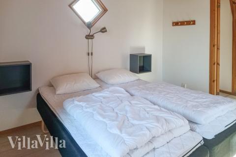 Eines der 6 Schlafzimmer im Luxusferienhaus Nr. 84