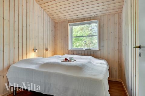 Eines der 8 Schlafzimmer im Luxusferienhaus Nr. 247