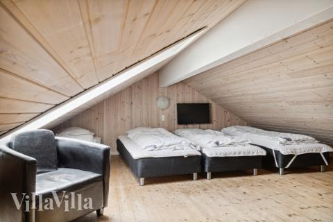 Einige der 24 Schlafgelegenheiten befinden sich im Luxusferienhaus Nr. 202 auf dem ausgebauten Dachboden