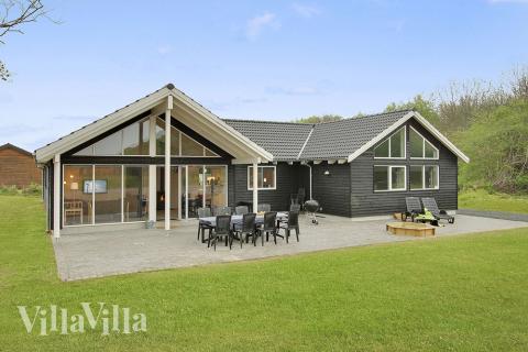 Dieses fantastische Luxushaus lädt zu ereignisreichen Ferien auf Langeland ein