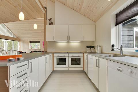 Die Küche ist mit allem ausgestattet, was man für die Essenszubereitung während der Ferien benötigt