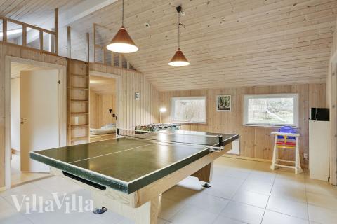 Im Aktivitätenraum treten Sie gegeneinander in Billard, Dart oder Tischtennis an