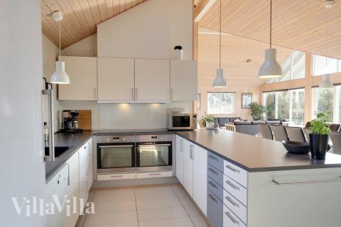 Die Küche im Luxusferienhaus Nr. 272 ist gut eingerichtet.