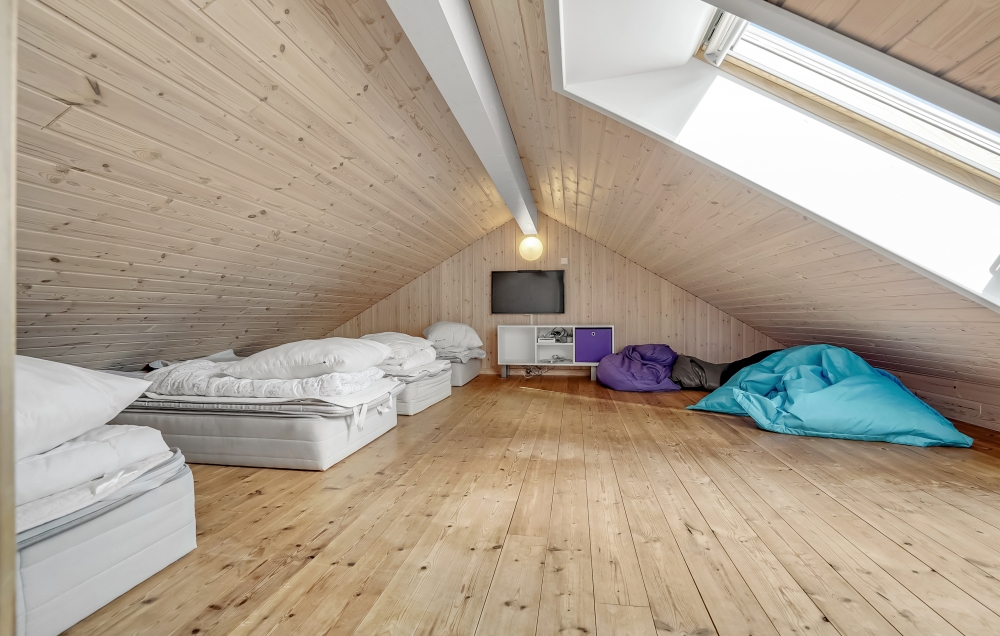 Einige der 16 Schlafgelegenheiten befinden sich im Luxusferienhaus Nr. 299 auf dem ausgebauten Dachboden