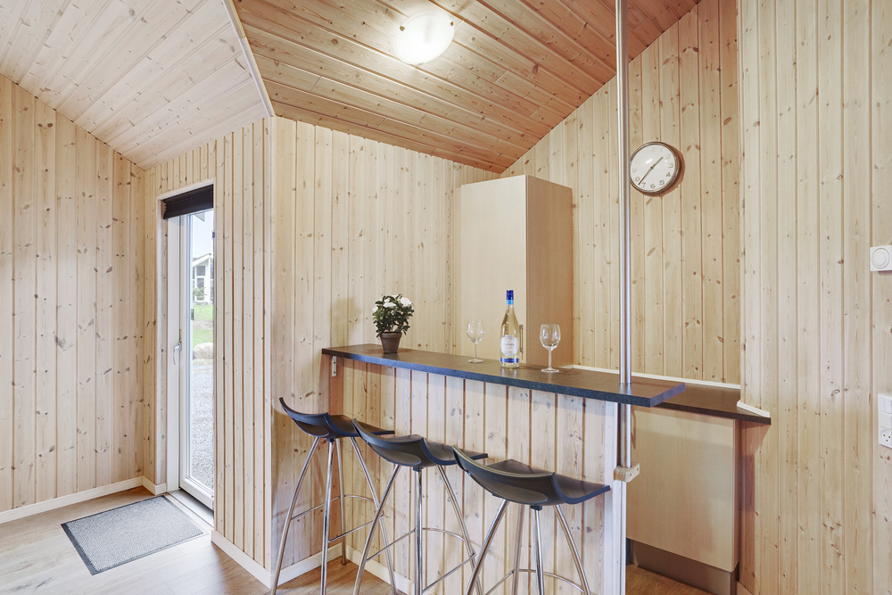Das Ferienhaus 206 ist mit eigener Bar ausgestattet