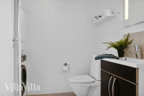 Eines der Badezimmer im Luxusferienhaus Nr. 314