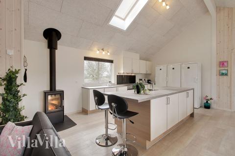 Die Küche in dem Luxusferienhaus Nr. 316 ist so gut ausgestattet, dass man problemlos Mahlzeiten für 22 Personen zubereiten kann.