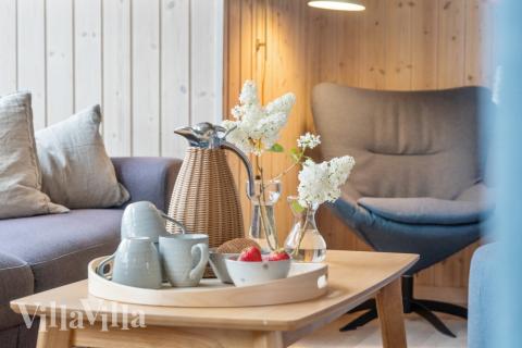 Die Couchecke im Luxusferienhaus Nr. 323 in Nordseeland.