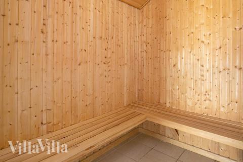 Genießen Sie die heiße Sauna im Luxusferienhaus Nr. 326 für 12 Personen