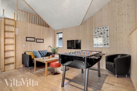 Aktivitätsraum im Luxusferienhaus Nr. 328 mit 7 Schlafzimmern und Platz für 18 Gäste.