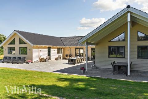 Schickes Ferienhaus Nr. 330 mit viel Platz für bis zu 24 Personen