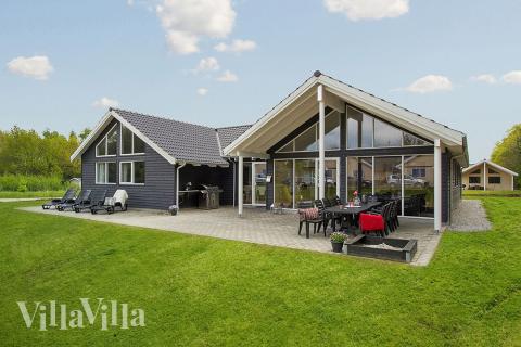 Dieses schönen Luxushaus auf Djursland ist der perfekte Ausgangspunkt für ein Urlaub voll von Aktivitäten und Attraktionen.