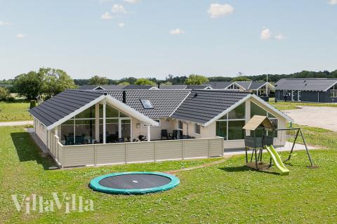 Dieses LuxusHaus ist der perfekte Ort für einen wunderschönen Urlaub in der Nähe von den schönen Stränden und vielen Attraktionen auf Fünen.