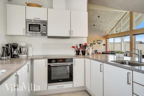 Die Küche im Luxusferienhaus Nr. 338 ist gut eingerichtet.