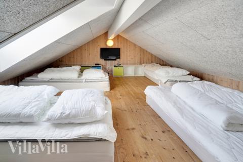 Einige der 16 Schlafgelegenheiten befinden sich im Luxusferienhaus Nr. 338 auf dem ausgebauten Dachboden