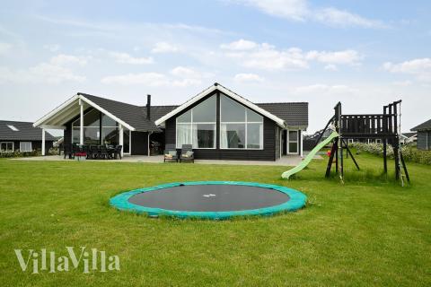 Dieses schöne Poolhaus Nr. 341 mit Platz für 14 Personen liegt in Fünen und seine Inseln