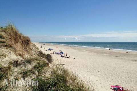 Der herrliche Strand in der Nähe von Luxusferienhaus Nr. 342 bei Westjütland.