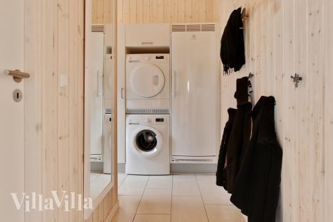 Der geräumige Eingangsbereich im Luxusferienhaus Nr. 345 in Fünen und seine Inseln