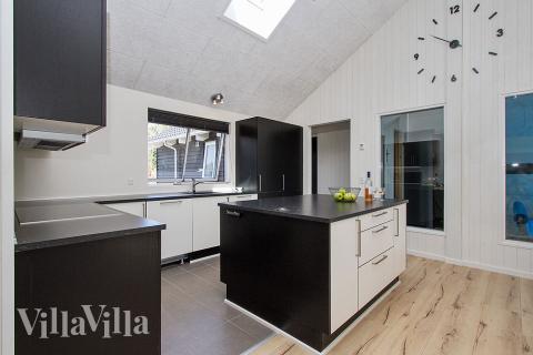 Die Küche in dem Luxusferienhaus Nr. 347 ist so gut ausgestattet, dass man problemlos Mahlzeiten für 18 Personen zubereiten kann.