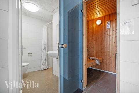 Das Luxusferienhaus Nr. 348 ist unter anderem mit einer schönen Sauna ausgestattet.