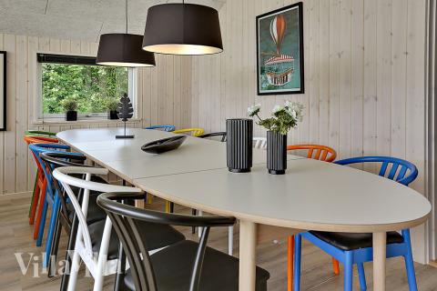 Aufenthaltsraum mit Platz für 14 im Luxusferienhaus Nr. 349.