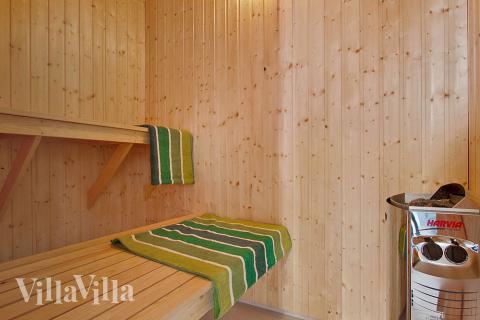 Genießen Sie die heiße Sauna im Luxusferienhaus Nr. 361 für 18 Personen