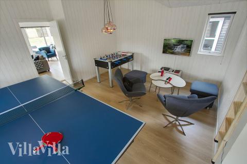 Aktivitätsraum im Luxusferienhaus Nr. 361 mit 7 Schlafzimmern und Platz für 18 Gäste.