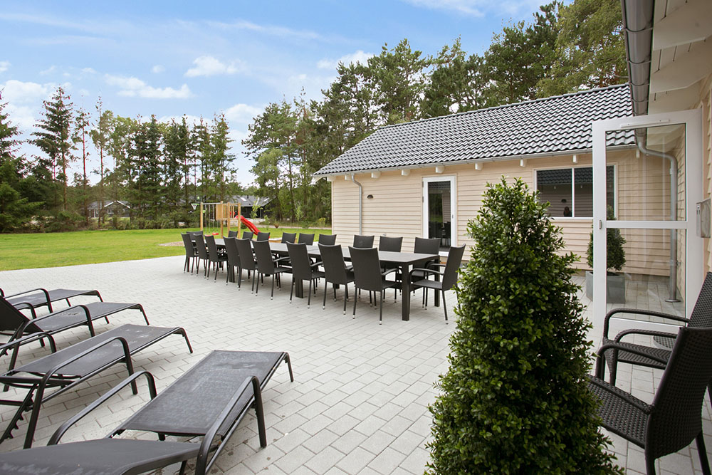 Das Luxusferienhaus Nr. 362 hat eine tolle Terrasse, die mit hochwertigen Gartenmöbeln für 24 Personen ausgestattet ist.