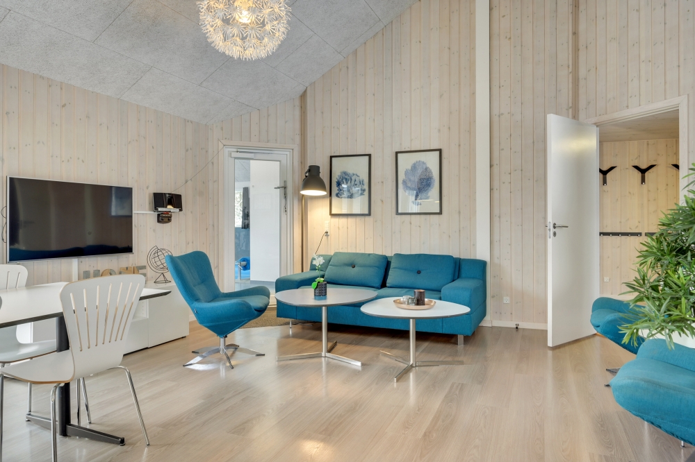 Die Couchecke im Luxusferienhaus Nr. 362 in Nordseeland.