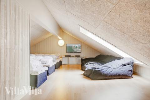 Einige der 20 Schlafgelegenheiten befinden sich im Luxusferienhaus Nr. 365 auf dem ausgebauten Dachboden