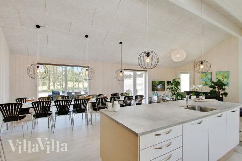 Die Küche im Luxusferienhaus Nr. 370 ist gut eingerichtet.