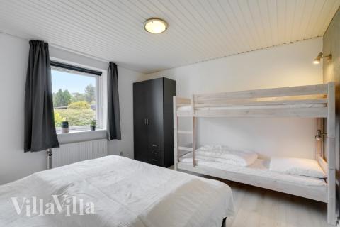 Eines der 7 Schlafzimmer im Luxusferienhaus Nr. 373