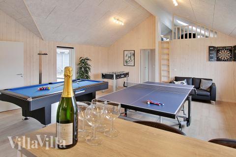 Das Ferienhaus 703 ist mit eigener Bar ausgestattet