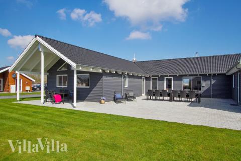 Dieses schöne Poolhaus Nr. 703 mit Platz für 20 Personen liegt in Deutschland