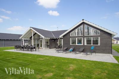 Dieses schöne Poolhaus Nr. 712 mit Platz für 18 Personen liegt in Deutschland