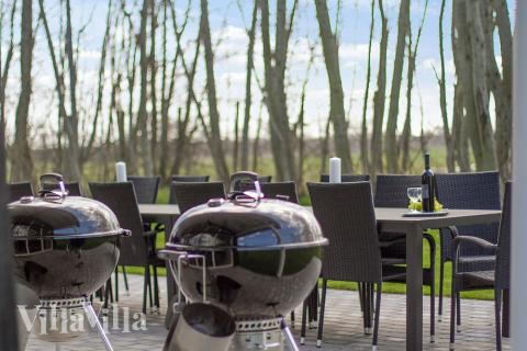 Das Luxusferienhaus Nr. 712 hat eine tolle Terrasse, die mit hochwertigen Gartenmöbeln für 18 Personen ausgestattet ist.