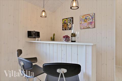 Das Ferienhaus 393 ist mit eigener Bar ausgestattet